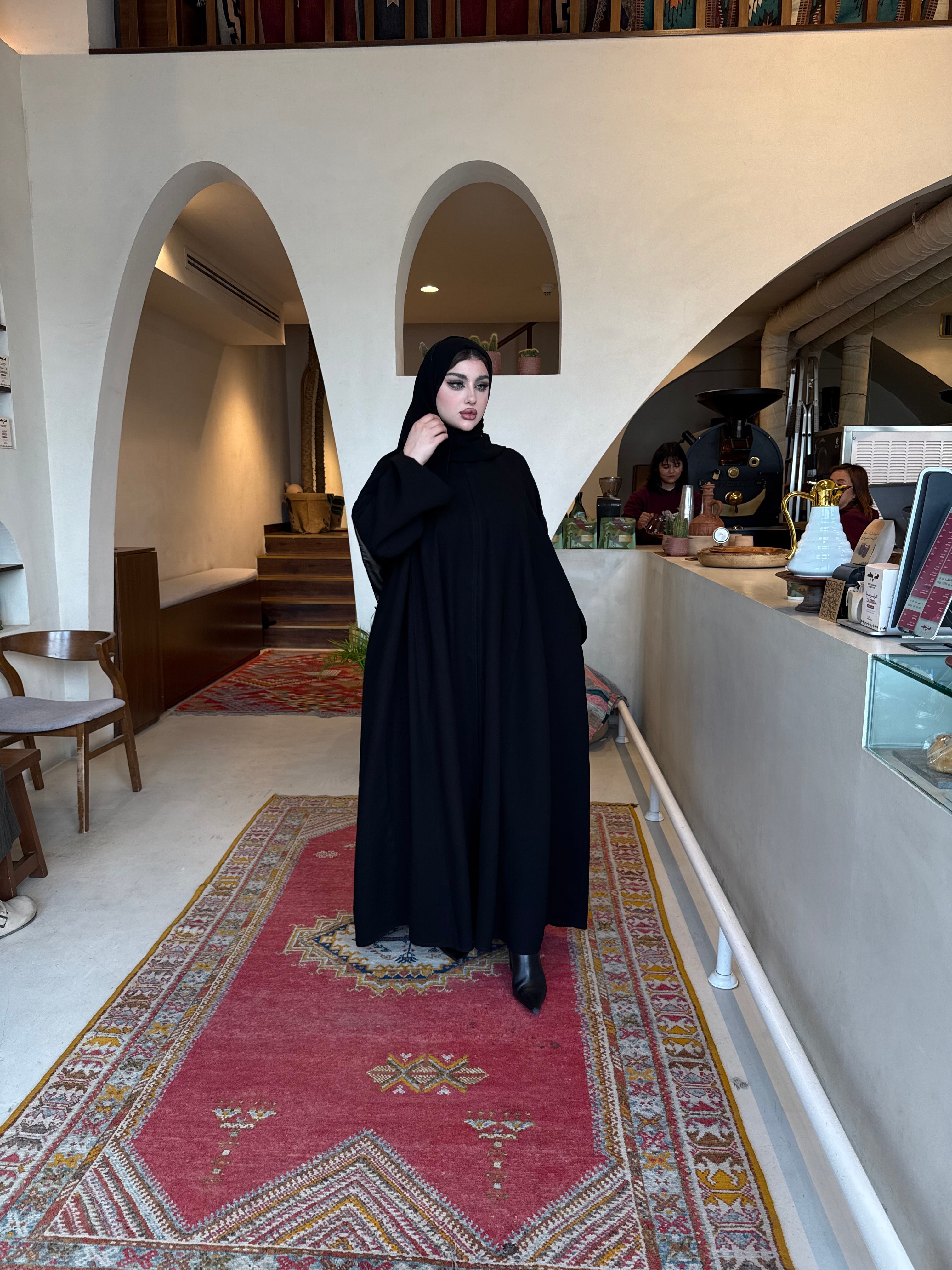 black double flared close Abaya