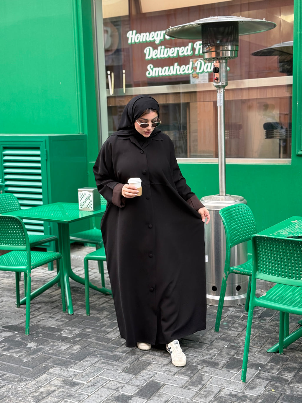 Black abaya with brown lining sleeves
