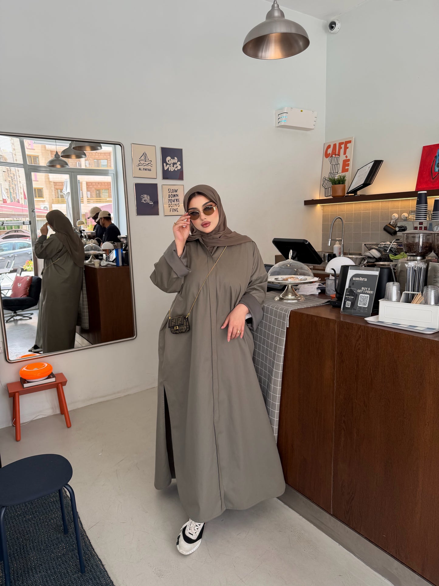 Olive Abaya