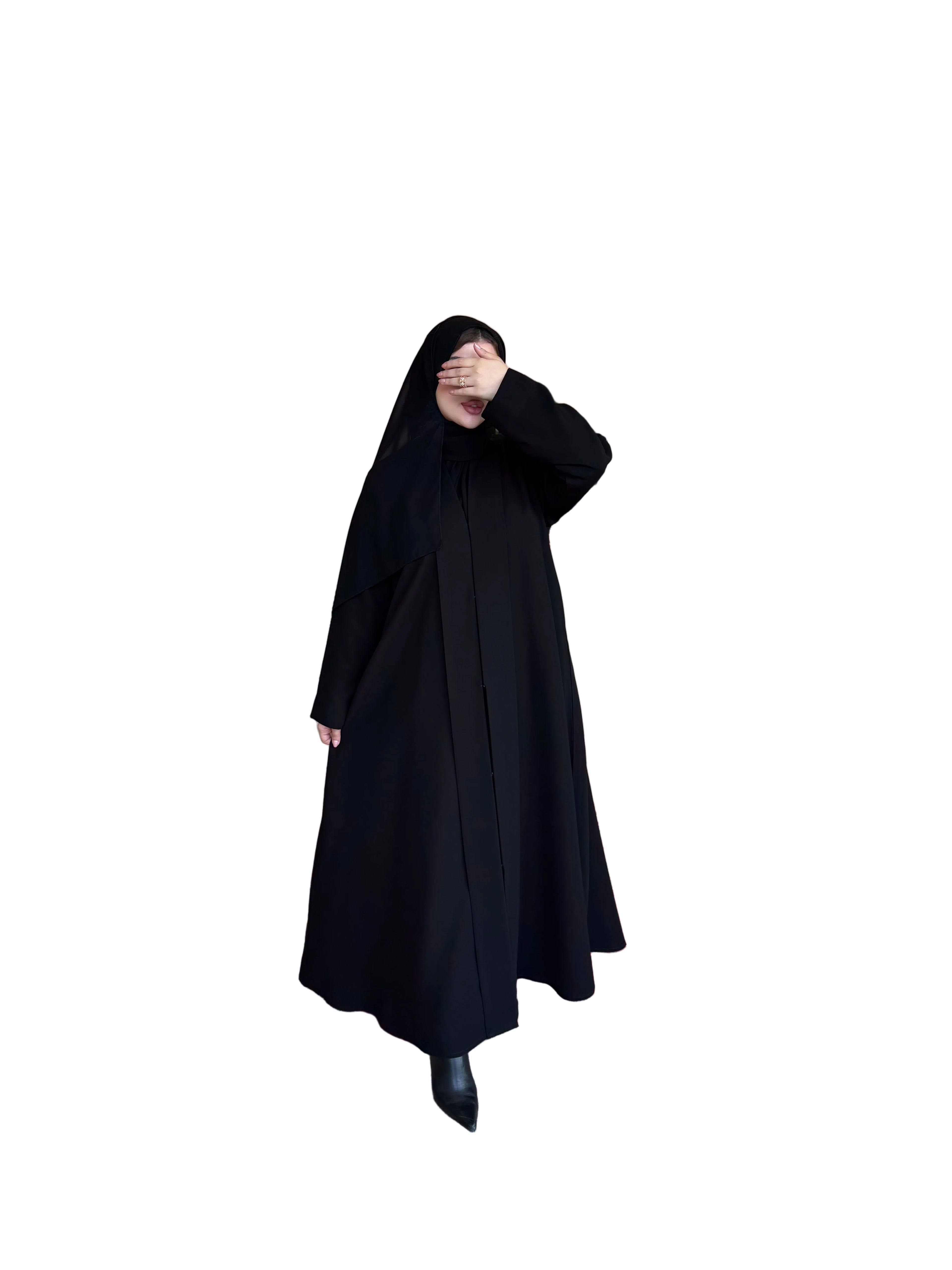 عباية سوداء بسيطة واسعة